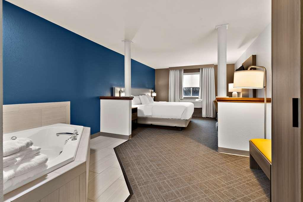 Comfort Inn & Suites Fremont Pokój zdjęcie
