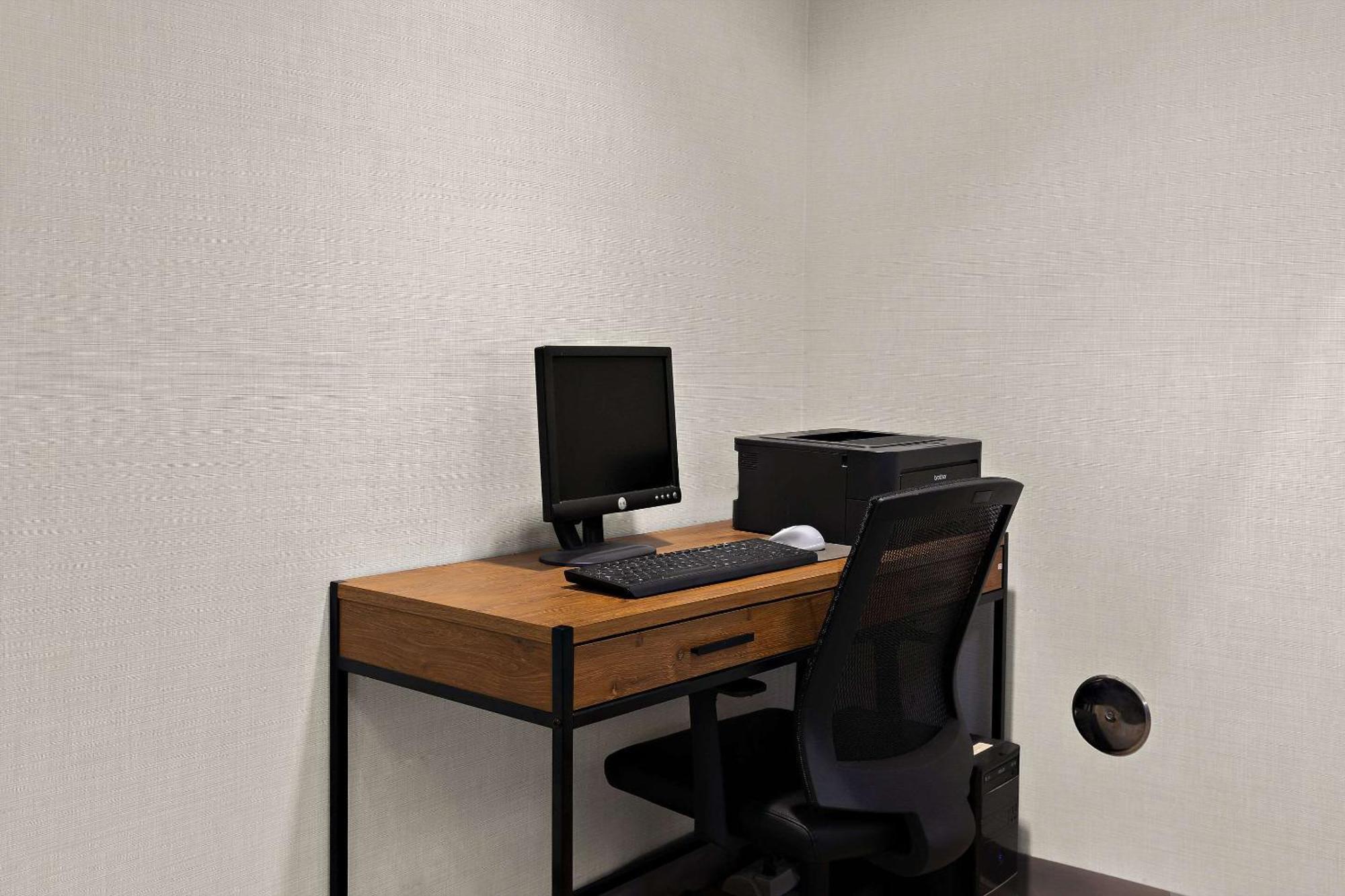 Comfort Inn & Suites Fremont Zewnętrze zdjęcie