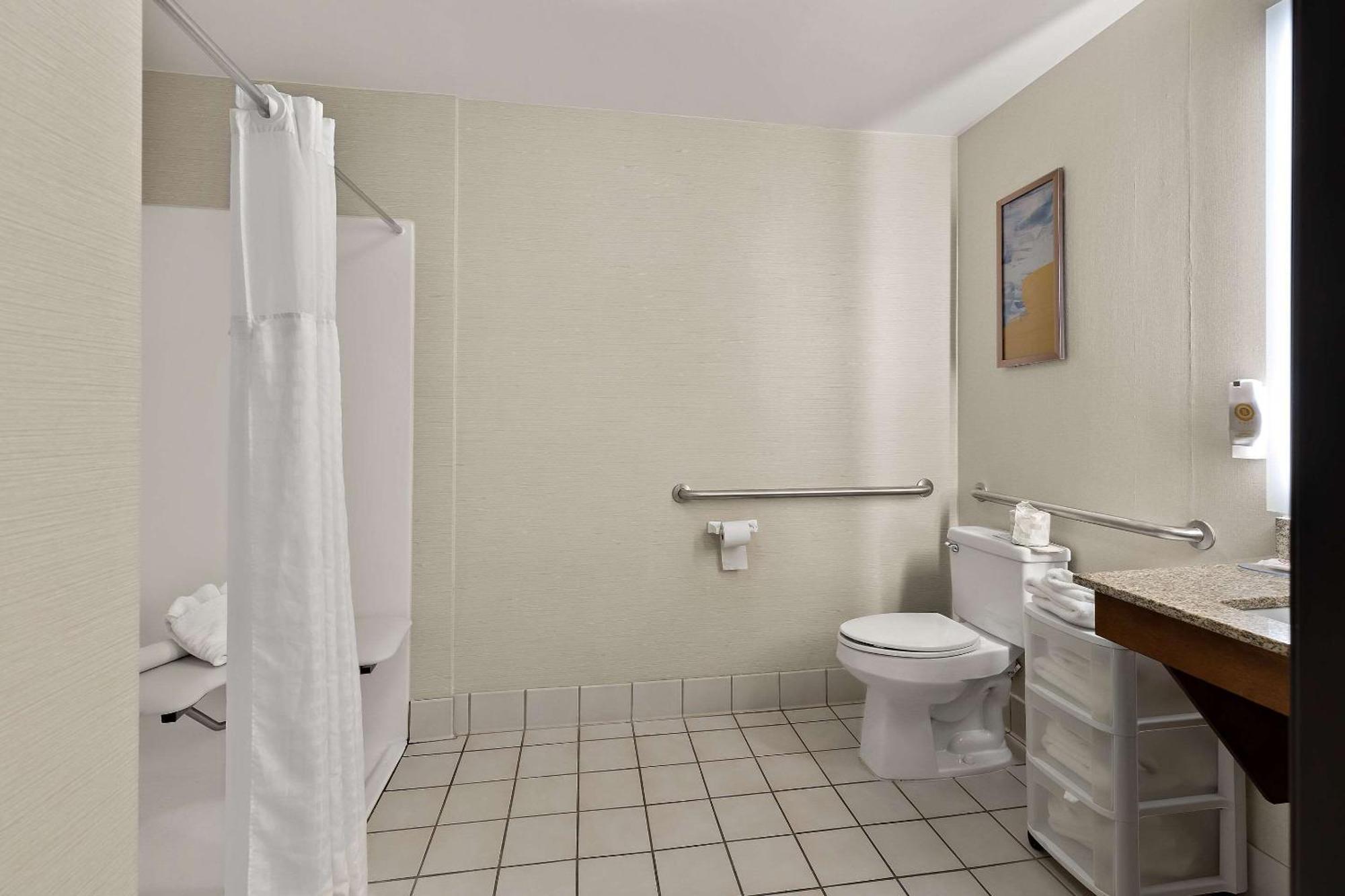 Comfort Inn & Suites Fremont Zewnętrze zdjęcie